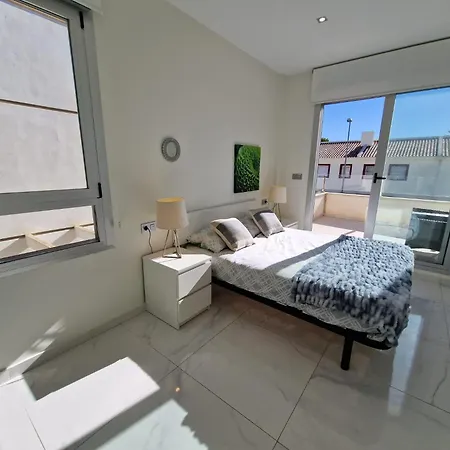 Modern With Private Pool Near Golf Courses *
