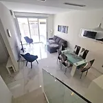 ヴィラ Modern With Private Pool Near Golf Courses