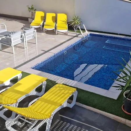 Modern With Private Pool Near Golf Courses シウダー・ケサダ